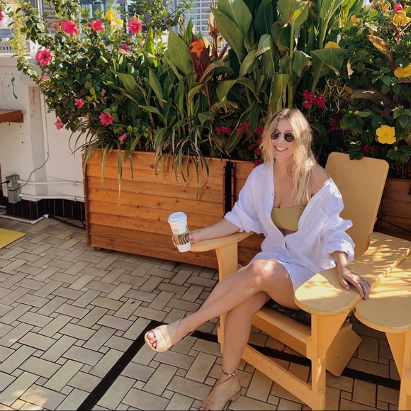 Meet your Posher, Abby - Picture 2 of 2